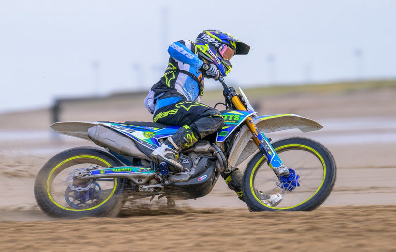 Building A Yamaha YZ 450 F Flat Track Bike