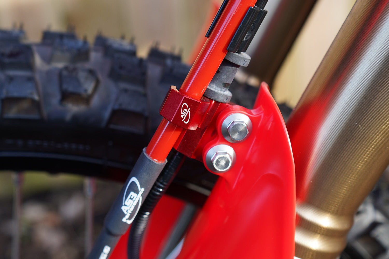 AS3 FRONT BRAKE LINE CLAMP RED | HONDA CRF 250 300 L 2017-2025 (ABS)