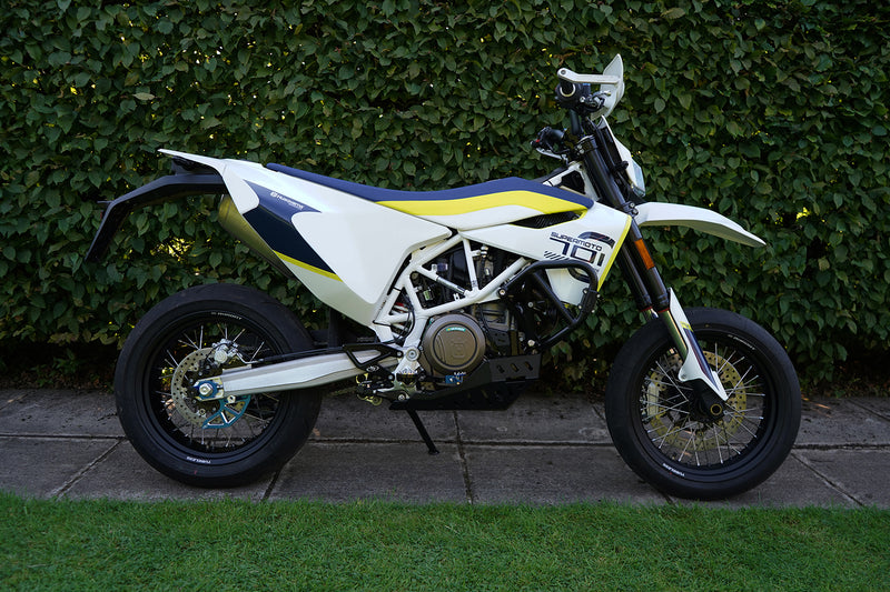 Husqvarna 701 Enduro 701 Supermoto 2016 2019 AS3 Rear Brake Disc Guard Blue