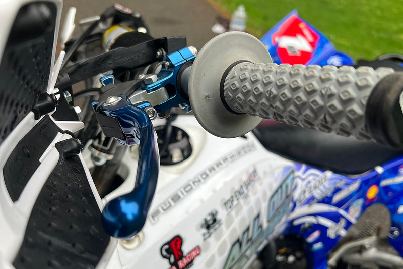 FXCNC Adjustable Brake & Clutch Levers For Yamaha Raptor 660 & XT600 – Blue Anodized Long