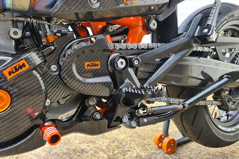thumbnail image 2 of Gear Lever For KTM ENDURO 690 R – 2014 To 2023 – Unbranded Replacement 2 of 4